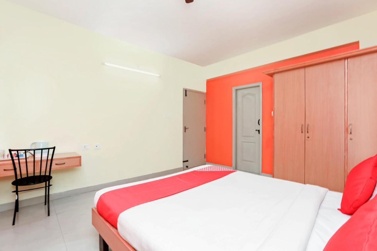 Oyo 24195 Jasmine 3* Mysore