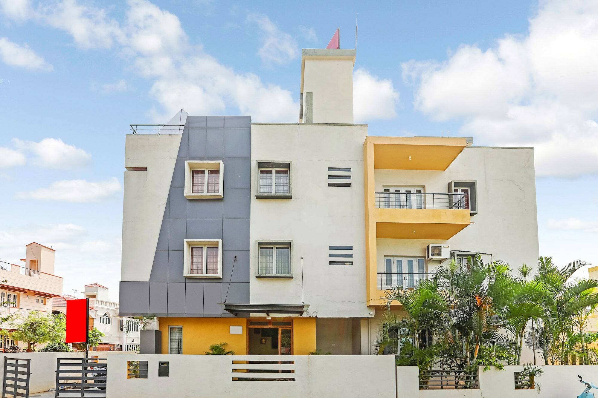 Oyo 24195 Jasmine Hotel Mysore