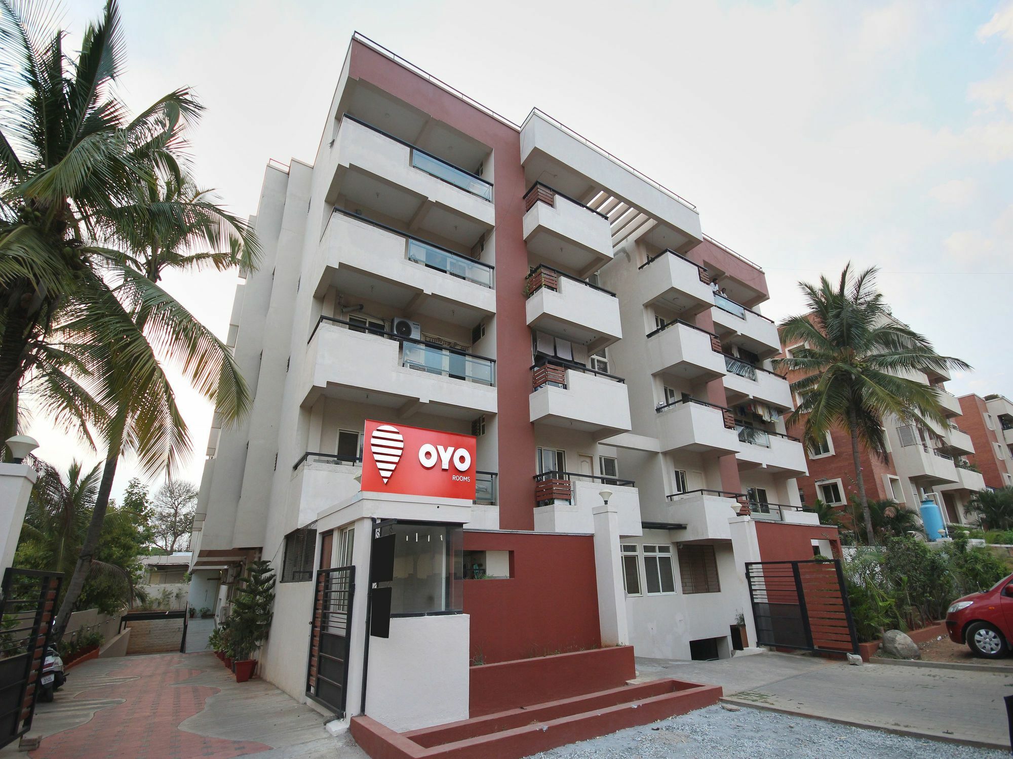 Oyo 1202 Apartment The Retreat *