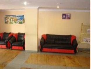 Palace Plaza 3*