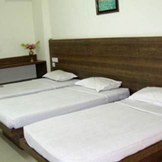 Bed & Breakfast Suvarna Residency