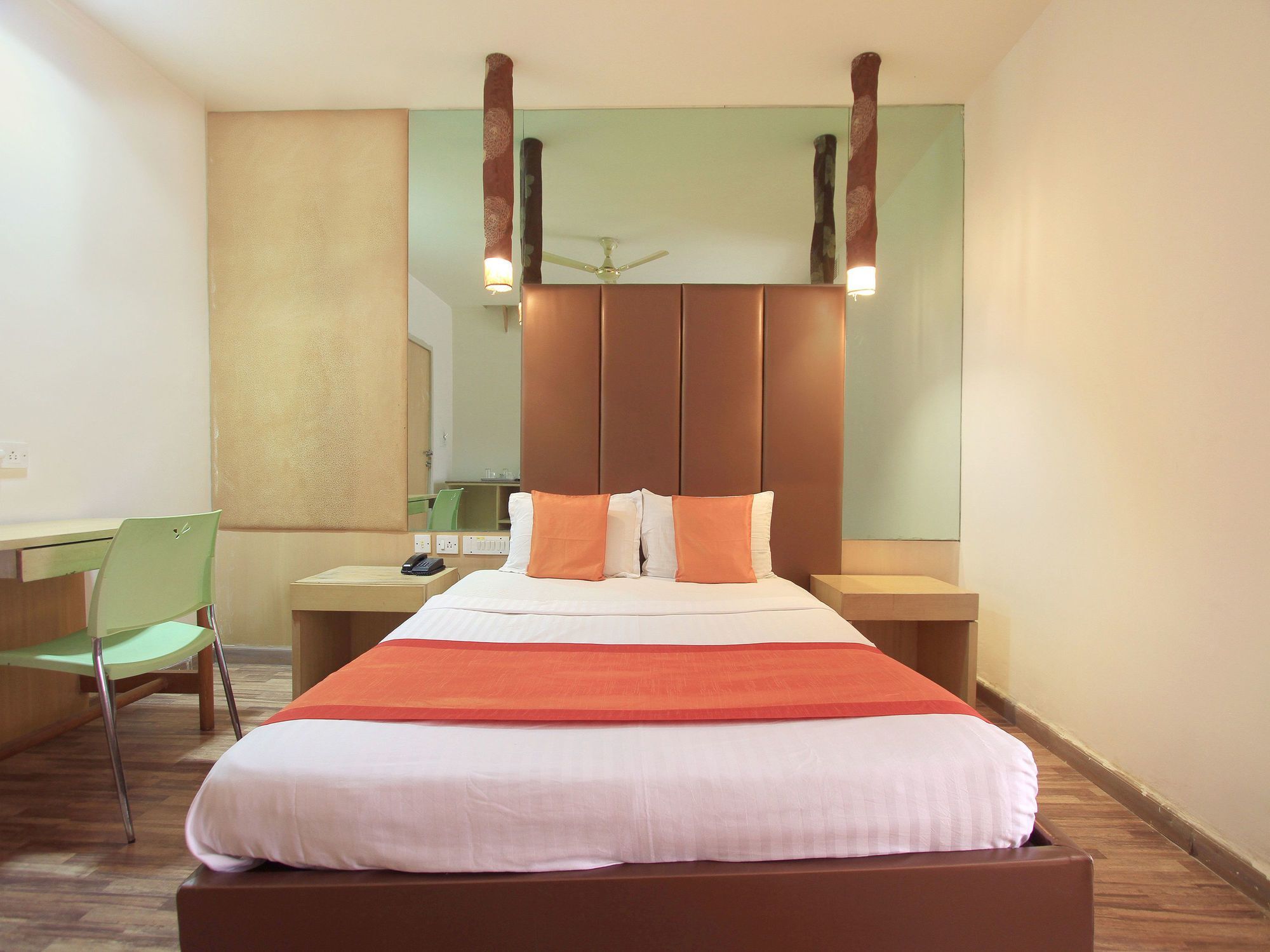 Purple Boutique Economy hotel 3*