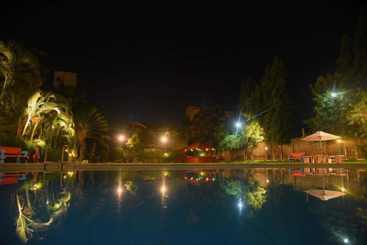 Hotel Grand Maurya And
