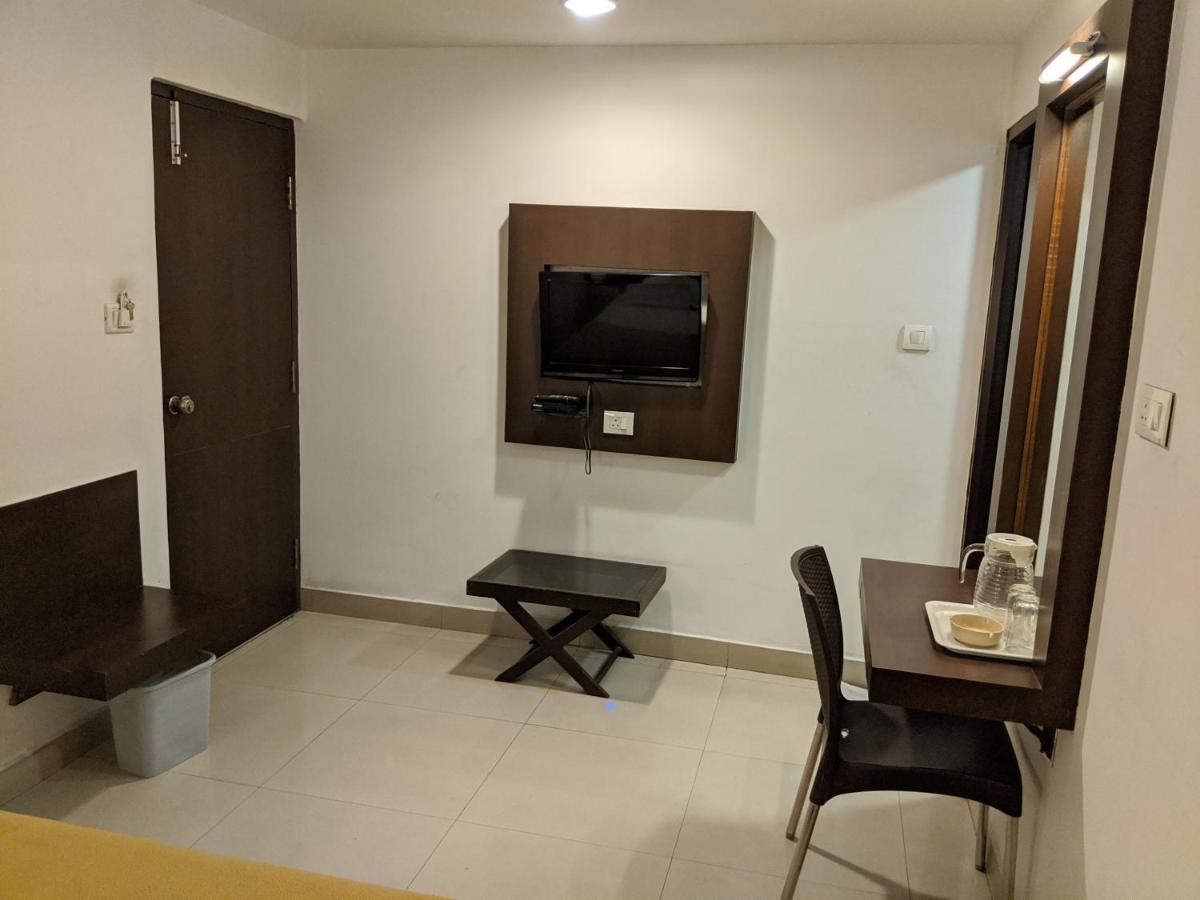 Hotel Aashraya