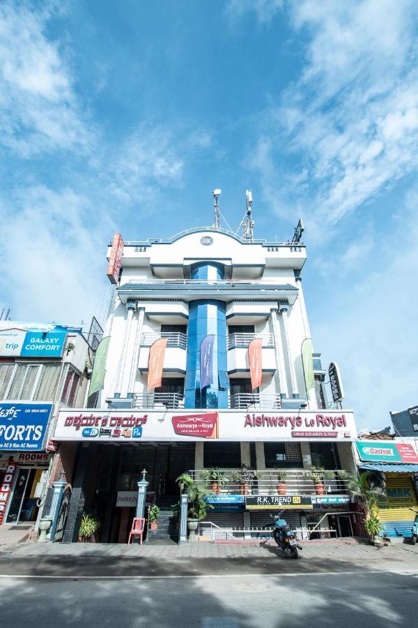 Hotel Aishwarya Le Royal
