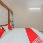 Oyo 24264 Monisha Residency