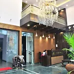 Adh Sak Royal Residency
