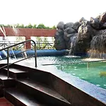 Parklane Hotel