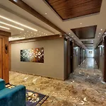 Lexus Inn
