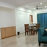 4Bhk Luxury Apartment At Vv Mohalla/Mysore By Revkeys