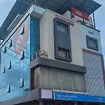 Collection O Mathura Inn