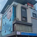 Collection O Mathura Inn