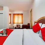 Spot On 93332 Hotel Maharaja