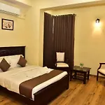 Sak Royal Residency 2 Kms From Mysore Palace