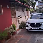 Golden Nest Home Stay