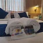 Sky Inn