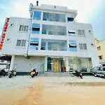 S Silver Suites