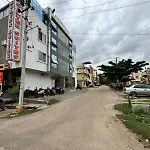 S Silver Suites