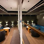 S R Spa Suites