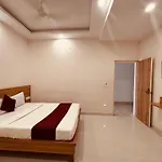 Seema Palace Inn 1 Km From Railwaystaion