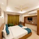 Regalia Inn &Suites
