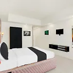Super Townhouse Mysore Central