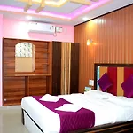 Hotel Kaveri Palace