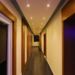 Hotel Adeline