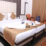 Oyo Premium Mysore Mg Road