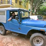Beehive Commune - Mysuru