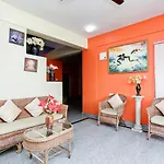 Oyo 24195 Jasmine Suites