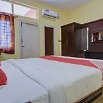 Oyo 26801 Ss Residency