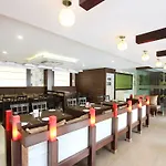 Oyo 6757 Moriz Inn Boutique Hotel