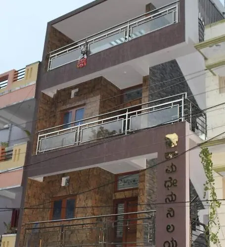 Homestay Near Zoo 2Bhk Call- 8O882-37972