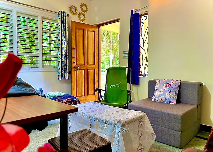 Spacious 2Bhk For Upto 12 Guests , Best For Families & Groups