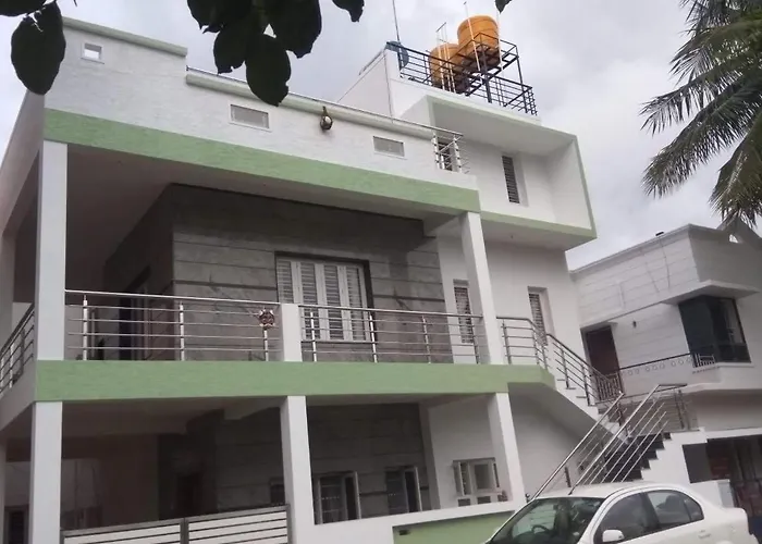 Aashraya Home Stay