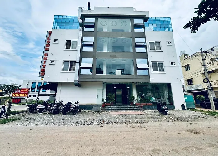 S Silver Suites