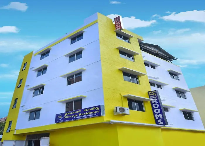 Spot On 45442 Shreyas Residency