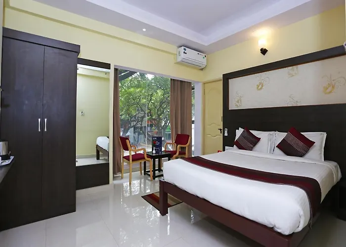Hotel Prakaash Comforts