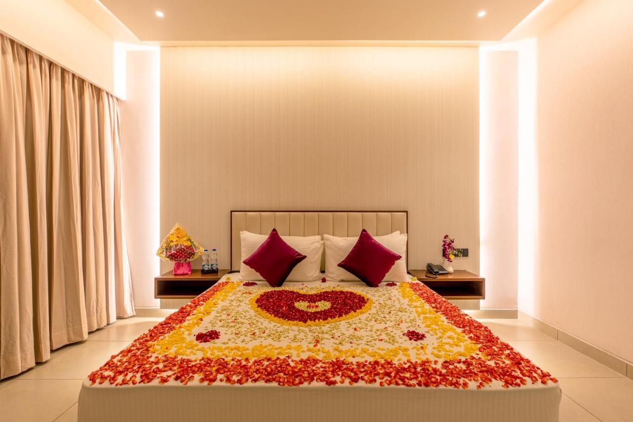 M Pro Palace - 12 Minutes To Palace Hotel