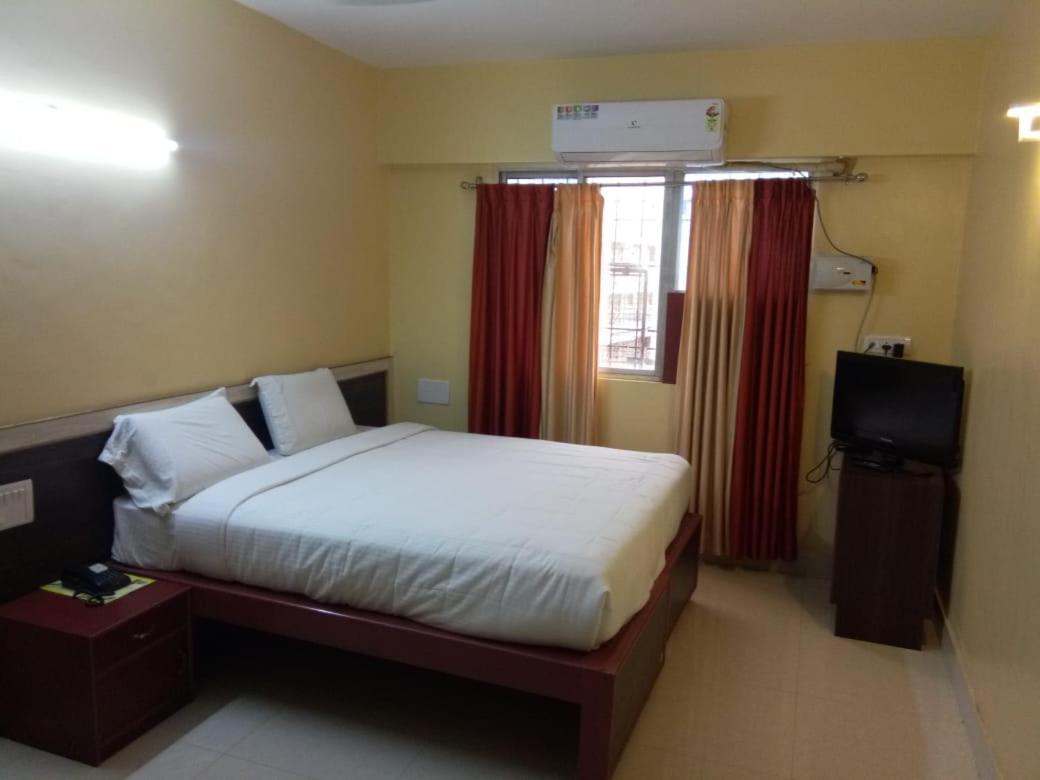 Vyshak International 2*