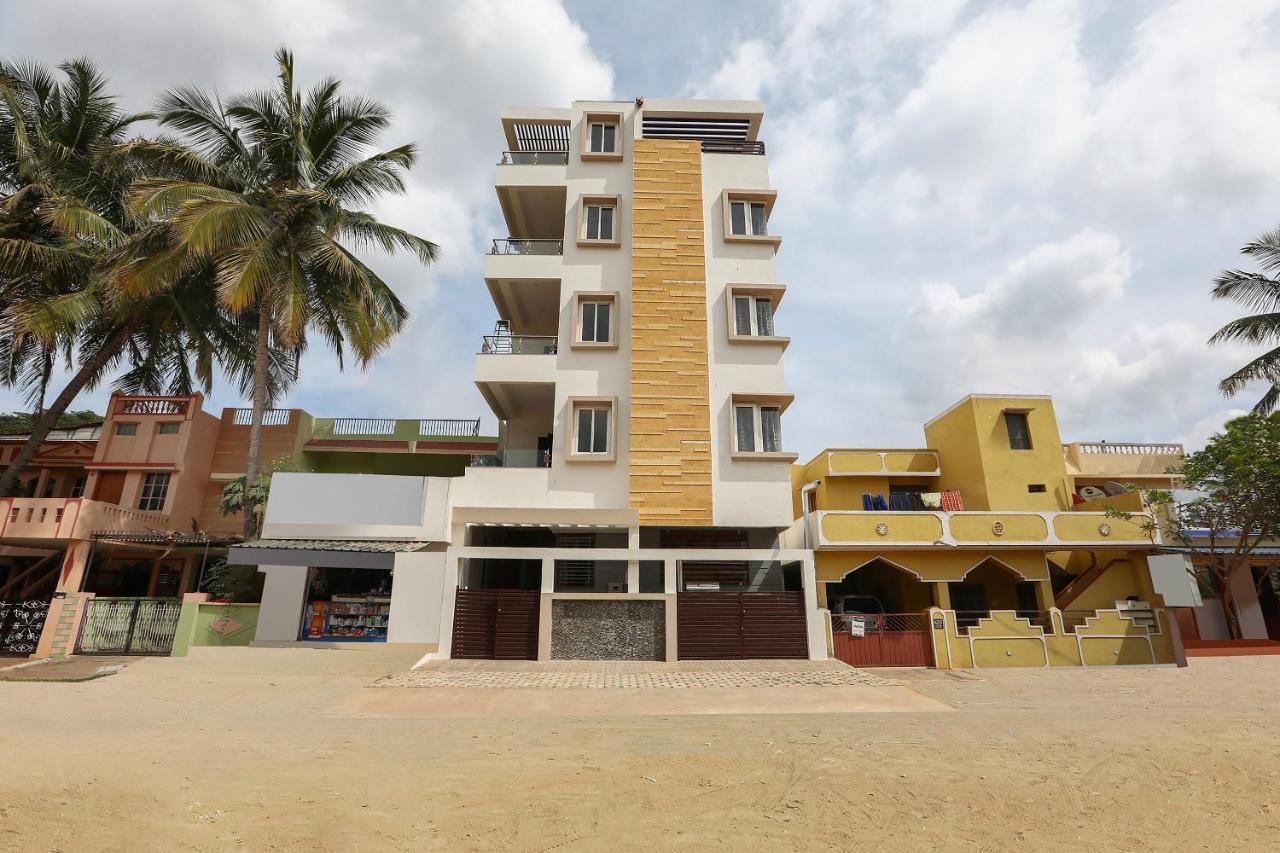 Oyo 24264 Monisha Residency