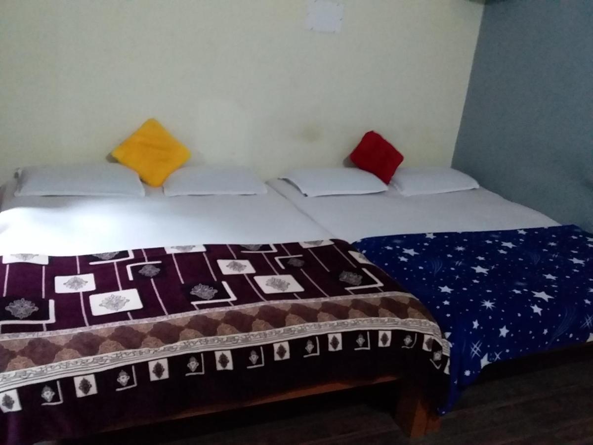 Hotel Lucky Tourist Home *