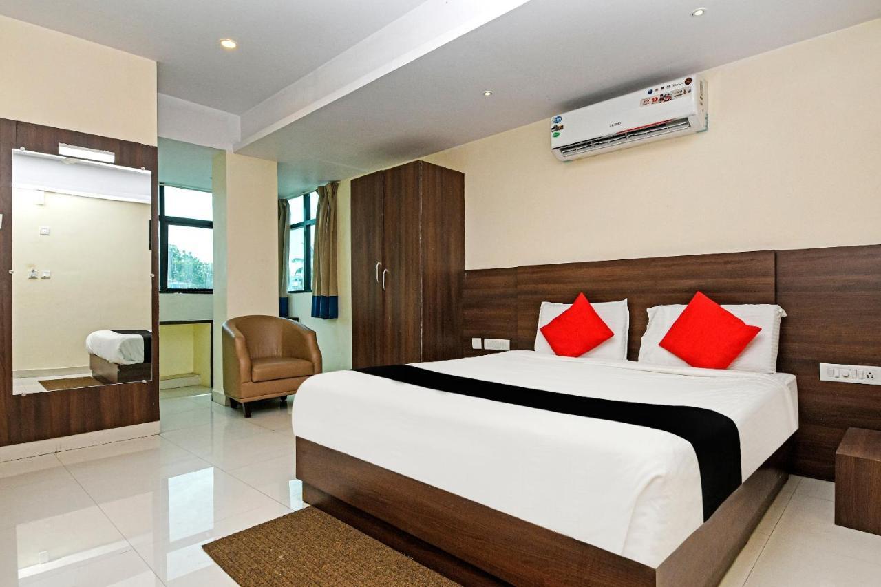 Hotel Capital O 76622 Raama Grand 3*