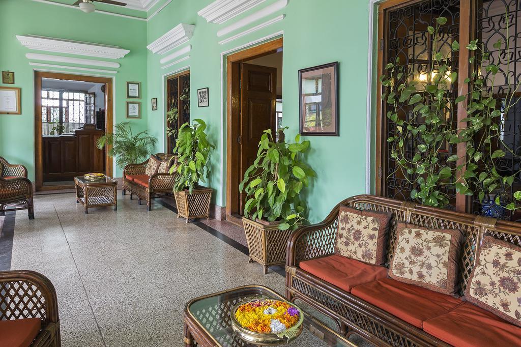 The Hotel 3*