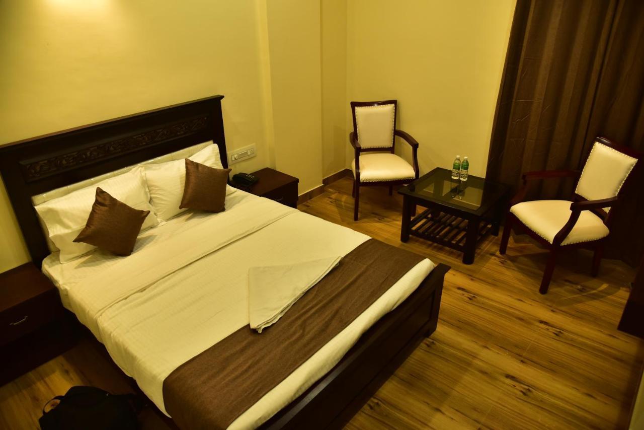 Adh Sak Royal Residency Hotel Mysore