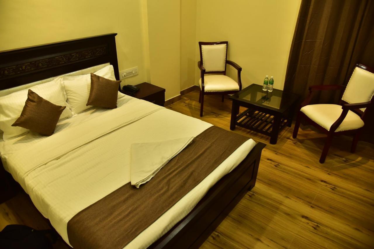 Hotel Adh Sak Royal Residency Mysore