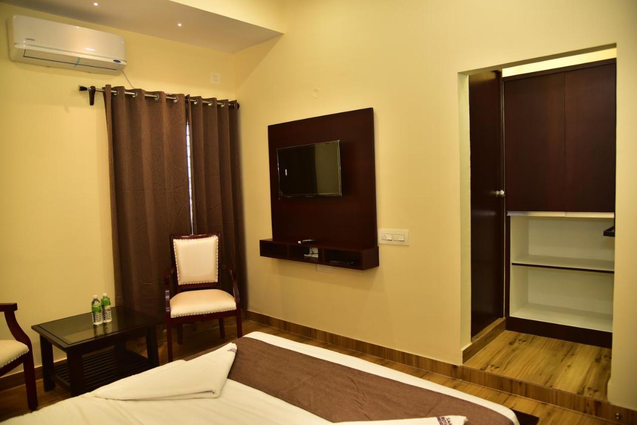 Hotel Adh Sak Royal Residency Mysore