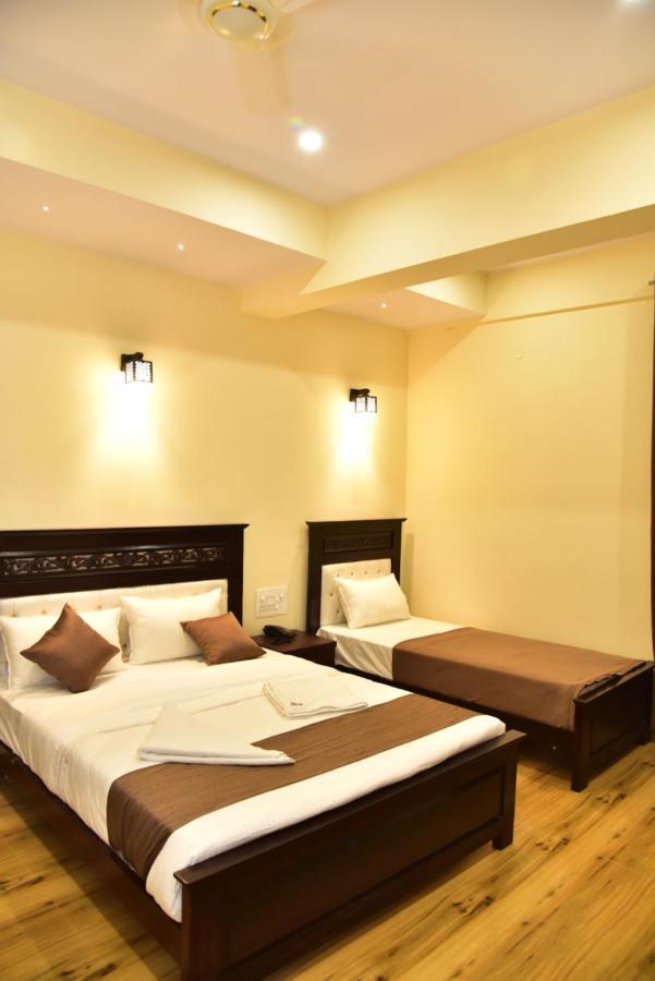 Adh Sak Royal Residency Mysore