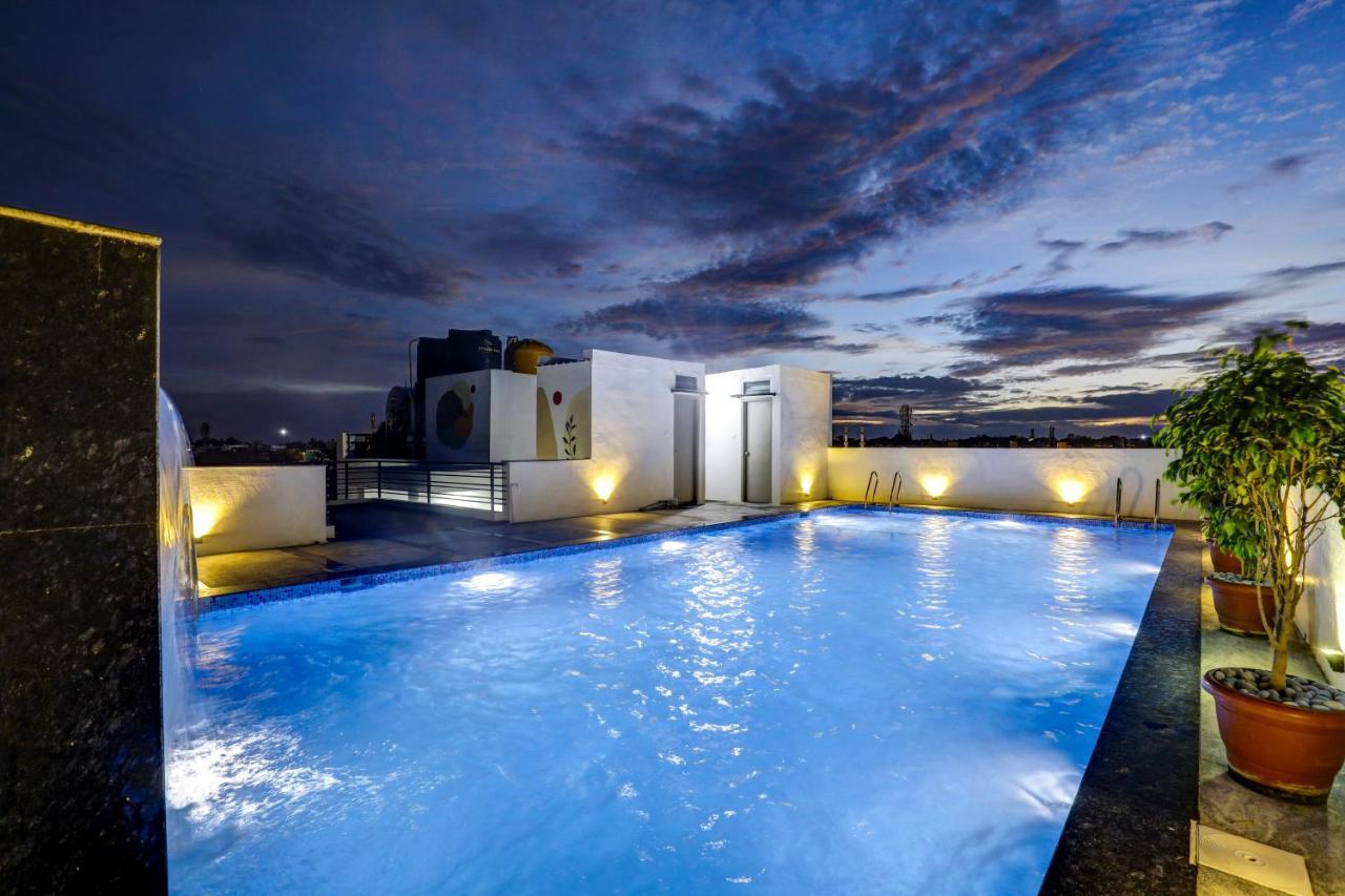 Livaana Hotel